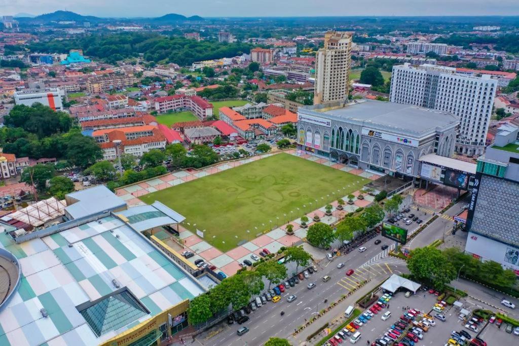 Grand Ct Hotel Malacca Exterior foto